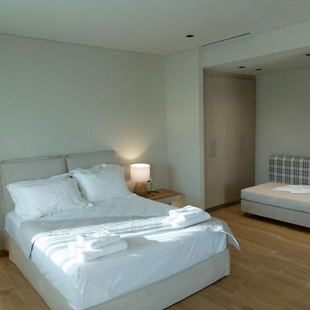 Νεακιτοσ Luxury Apartments Nikiti  Exterior photo