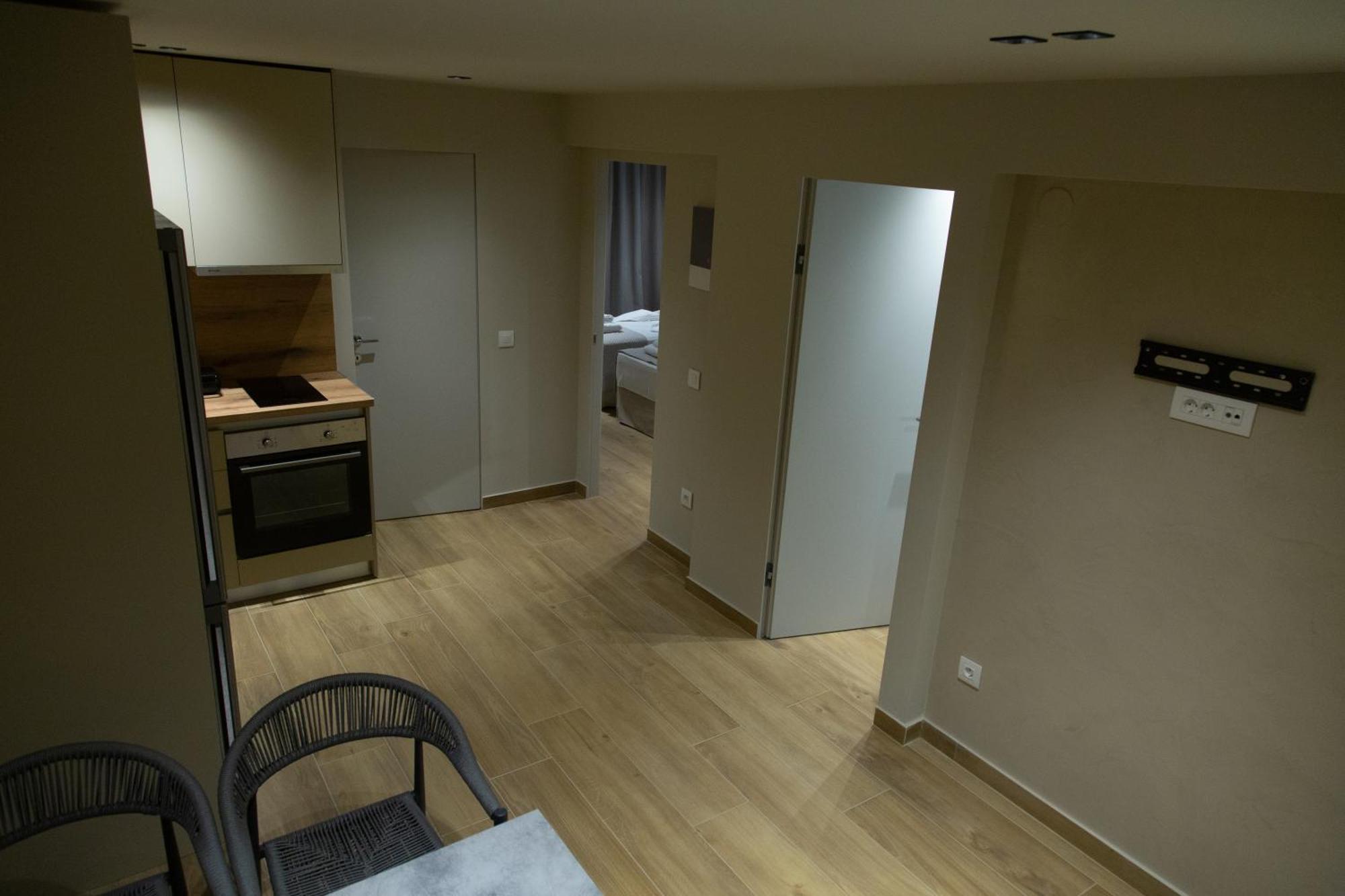 Νεακιτοσ Luxury Apartments Nikiti  Exterior photo